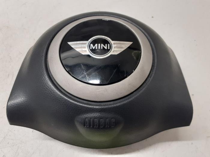 Left airbag (steering wheel) from a MINI Mini One/Cooper (R50) 1.4 D One 2005