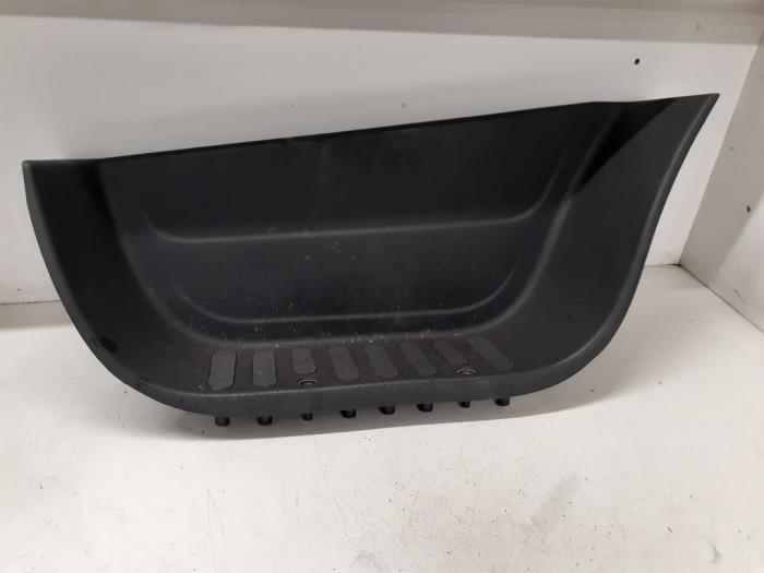 Step insert, right from a Renault Master IV (FV) 2.3 dCi 125 16V FWD 2010