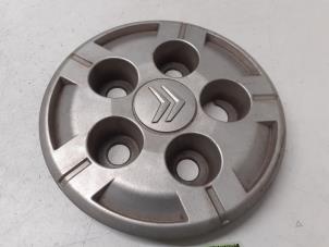 Used Wheel cover (spare) Citroen Jumper (U9) 2.2 HDi 100 Euro 4 Price € 10,00 Margin scheme offered by Autodemontage van de Laar