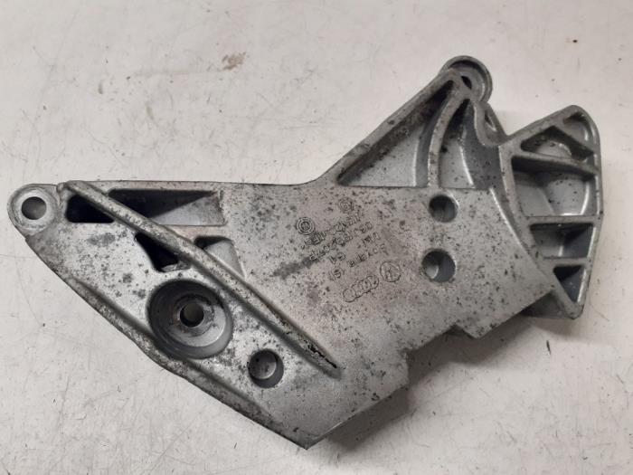 Used Engine mount Volkswagen Golf VII (AUA) 2.0 R 4Motion 16V Price € 25,00 Margin scheme offered by Autodemontage van de Laar