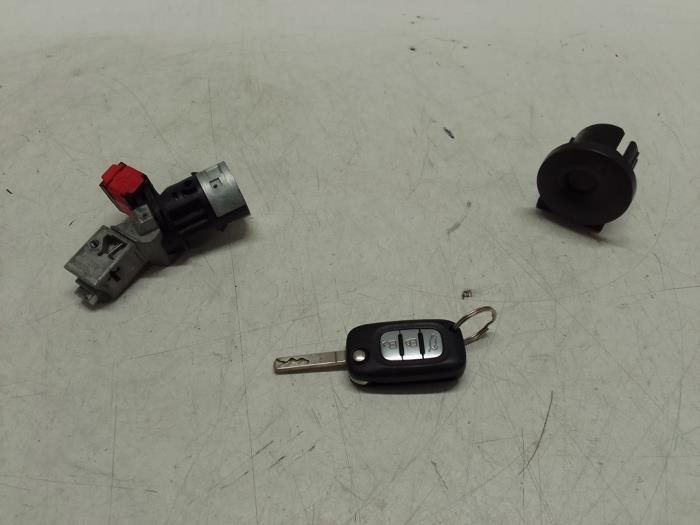 Ignition lock + key from a Renault Master IV (MA/MB/MC/MD/MH/MF/MG/MH) 2.3 dCi 16V RWD 2018
