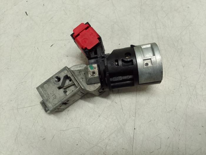 Ignition lock + key from a Renault Master IV (MA/MB/MC/MD/MH/MF/MG/MH) 2.3 dCi 16V RWD 2018
