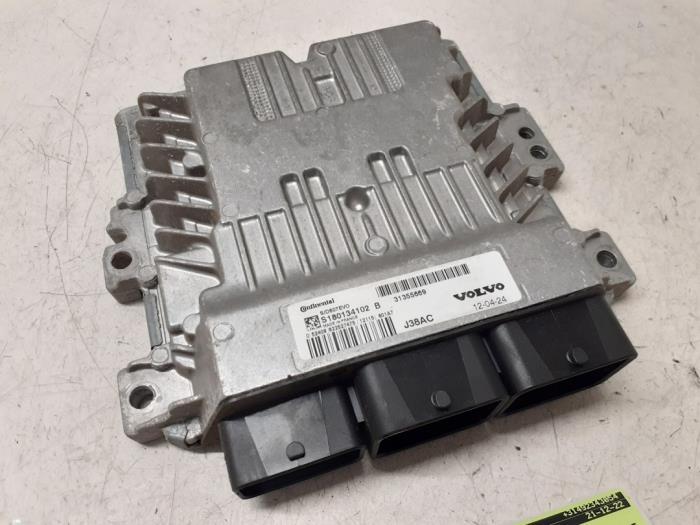 Used Engine management computer Volvo V60 I (FW/GW) 1.6 DRIVe Price € 75,00 Margin scheme offered by Autodemontage van de Laar