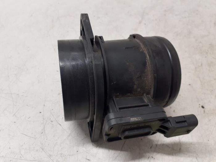 Usagé Compteur de masse d'air Volkswagen Polo V (6R) 1.4 TDI DPF BlueMotion technology Prix € 50,00 Règlement à la marge proposé par Autodemontage van de Laar