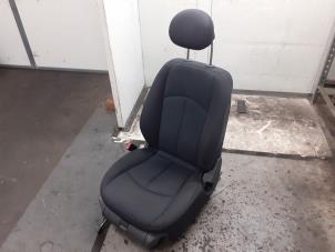 Used Seat, left Mercedes E (W211) 1.8 E-200 K 16V Price € 150,00 Margin scheme offered by Autodemontage van de Laar
