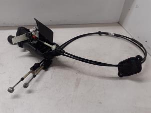 Used Gearbox shift cable Renault Master IV (MA/MB/MC/MD/MH/MF/MG/MH) 2.3 dCi 16V RWD Price € 121,00 Inclusive VAT offered by Autodemontage van de Laar