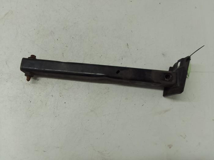 Usados Subchasis Peugeot 207 SW (WE/WU) 1.6 16V VTRi Precio € 35,00 Norma de margen ofrecido por Autodemontage van de Laar