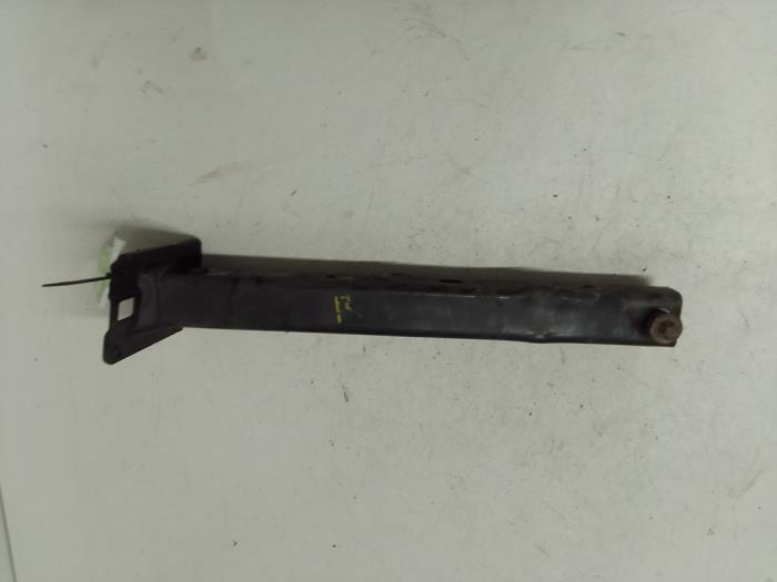 Usados Subchasis Peugeot 207 SW (WE/WU) 1.6 16V VTRi Precio € 50,00 Norma de margen ofrecido por Autodemontage van de Laar