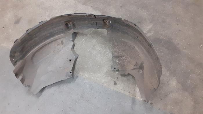 Używane Nadkole Opel Corsa D 1.4 16V Twinport Cena na żądanie oferowane przez Autodemontage van de Laar