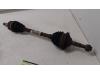 Front drive shaft, left from a Peugeot 206+ (2L/M), 2009 / 2013 1.4 XS, Hatchback, Petrol, 1.360cc, 55kW (75pk), FWD, TU3JP; KFW, 2009-03 / 2013-08, 2LKFW; 2MKFW 2009