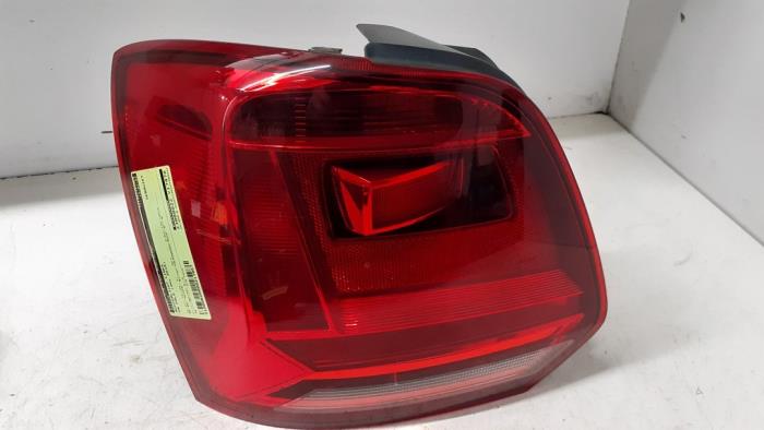 Taillight, left from a Volkswagen Polo V (6R) 1.0 TSI 12V BlueMotion 2015