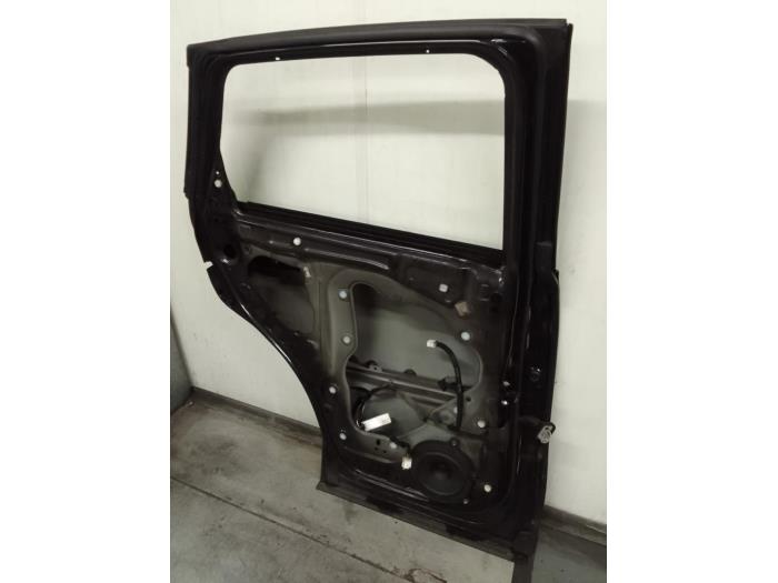 Rear door 4-door, left from a Mazda CX-5 (KF) 2.0 SkyActiv-G 165 16V 2WD 2019