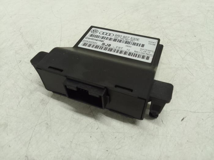 Używane Modul gateway Volkswagen Polo V (6R) 1.2 TDI 12V BlueMotion Cena € 50,00 Procedura marży oferowane przez Autodemontage van de Laar
