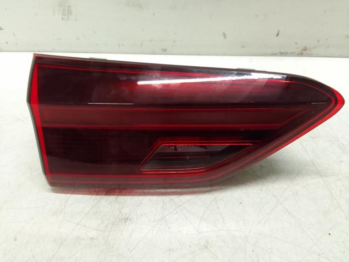 Taillight, left from a Volkswagen Polo VI (AW1) 1.0 TSI 12V 2021