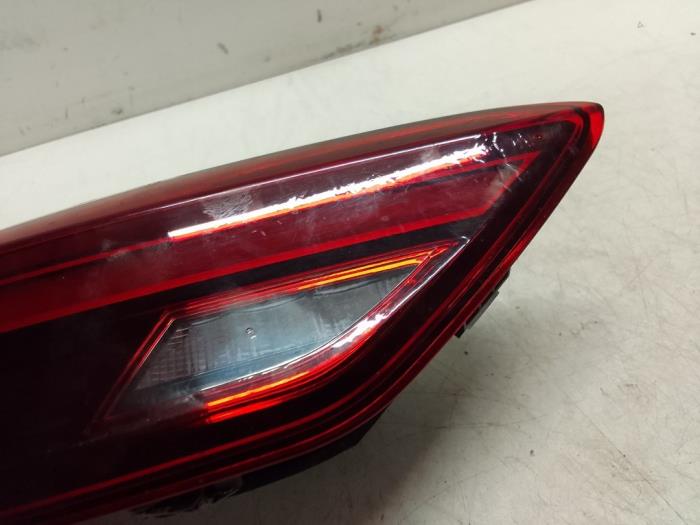 Taillight, left from a Volkswagen Polo VI (AW1) 1.0 TSI 12V 2021