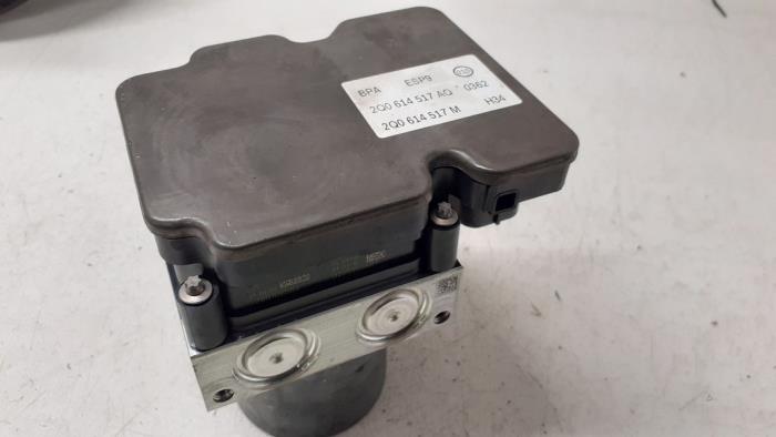 Gebrauchte ABS Pumpe Volkswagen Polo VI (AW1) 1.0 TSI 12V Preis € 325,00 Margenregelung angeboten von Autodemontage van de Laar