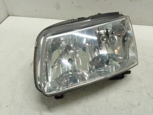 Used Headlight, left Volkswagen Polo III (6N2) 1.4 Price € 40,00 Margin scheme offered by Autodemontage van de Laar