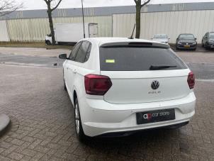 Used Tailgate seal Volkswagen Polo VI (AW1) 1.0 TSI 12V Price € 35,00 Margin scheme offered by Autodemontage van de Laar