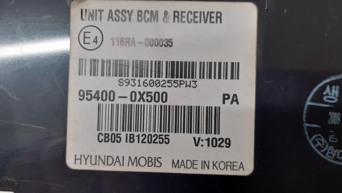 Steuergerät Body Control van een Hyundai i10 (F5) 1.1i 12V 2010