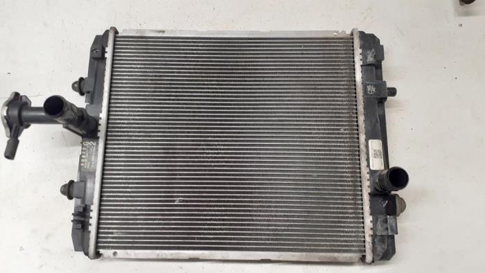 Gebrauchte Kühler Peugeot 107 1.0 12V Preis € 50,00 Margenregelung angeboten von Autodemontage van de Laar