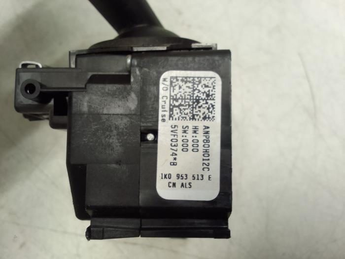 Indicator switch from a Volkswagen Caddy III (2KA,2KH,2CA,2CH) 1.9 TDI 2008