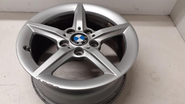 Obrecz z BMW 1 serie (F20) 116i 1.5 12V 2015