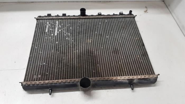Usagé Radiateur Citroen Jumpy (G9) 2.0 HDI 120 16V Prix € 35,00 Règlement à la marge proposé par Autodemontage van de Laar