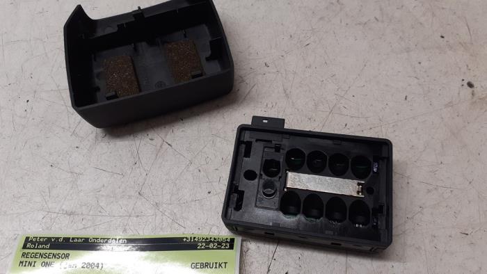 Begagnade Regnsensor BMW Mini (R50/53) 1.6 16V Cooper Pris € 150,00 Marginaltabell erbjuds av Autodemontage van de Laar