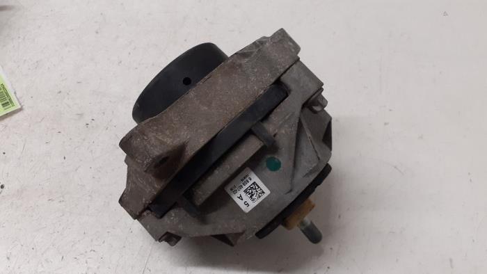 Usagé Support moteur BMW 1 serie (F20) 116i 1.5 12V Prix € 30,00 Règlement à la marge proposé par Autodemontage van de Laar