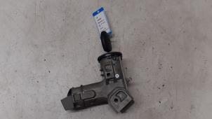 Used Ignition lock + key Ford Fiesta 6 (JA8) 1.6 TDCi 16V ECOnetic Price € 50,00 Margin scheme offered by Autodemontage van de Laar