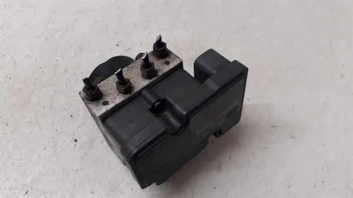 Usagé Pompe ABS Citroen C3 (SC) 1.6 16V VTi 120 Prix € 200,00 Règlement à la marge proposé par Autodemontage van de Laar