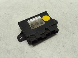 Begagnade Motor, bakluckemodul Kia EV6 (CV) 77.4 kWh RWD Pris € 200,00 Marginaltabell erbjuds av Autodemontage van de Laar