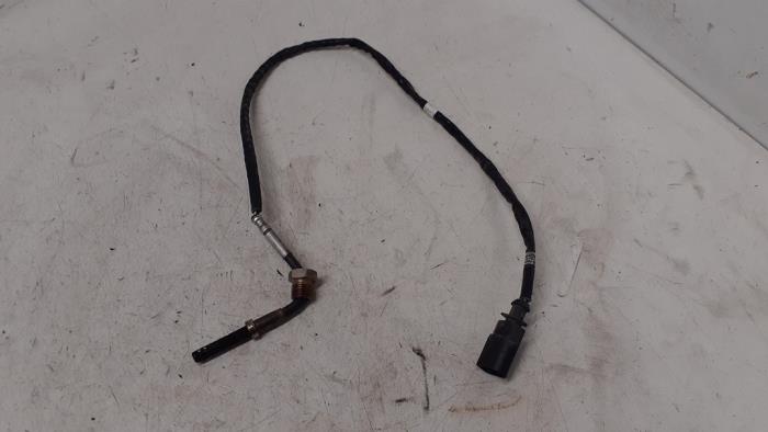Begagnade Partikelfiltersensor Volkswagen Transporter/Caravelle T5 2.0 TDI DRF Pris € 50,00 Marginaltabell erbjuds av Autodemontage van de Laar