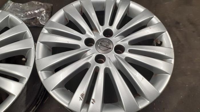 Opel Cd Rims Set of sports wheels - Alloy GM - Peter v.d. Laar Onderdelen