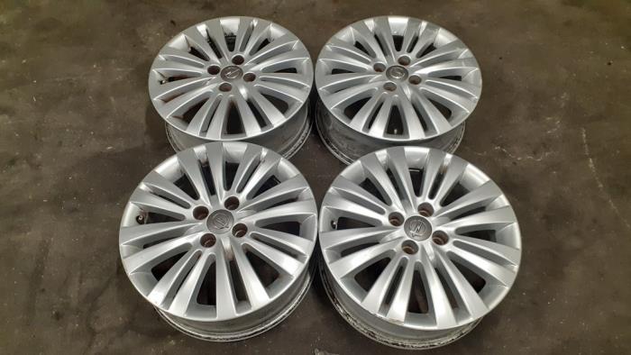 Set of sports wheels - Alloy GM - Peter v.d. Laar Onderdelen