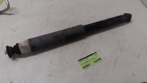 Used Rear shock absorber, left Renault Clio IV (5R) 1.5 Energy dCi 90 FAP Price on request offered by Autodemontage van de Laar