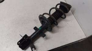Used Front shock absorber rod, right Renault Zoé (AG) R90 Price on request offered by Autodemontage van de Laar