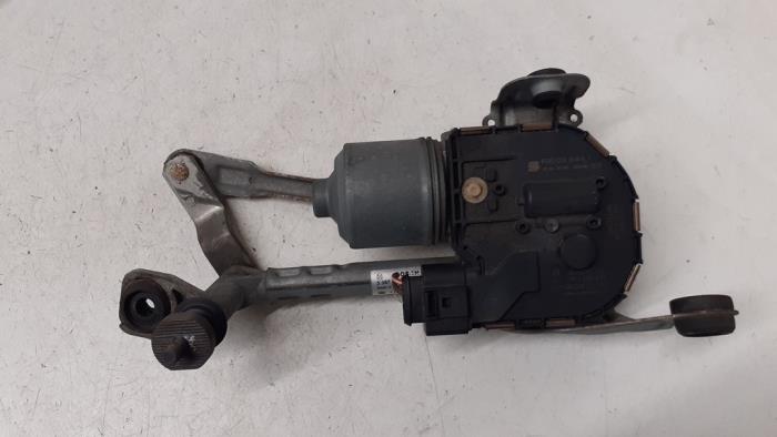 Wiper motor + mechanism from a Seat Leon (1P1)  2008