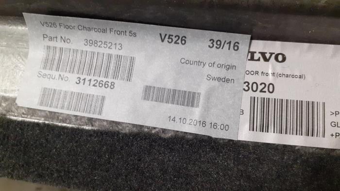 Suelo maletero de un Volvo XC90 2015