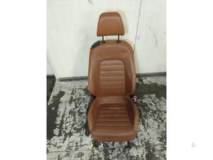 Used Seat, right Volkswagen Scirocco (137/13AD) Price on request offered by Autodemontage van de Laar