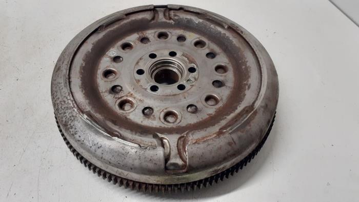 Used Flywheel Volkswagen Beetle (16AE) 2.0 TDI 16V Price € 125,00 Margin scheme offered by Autodemontage van de Laar