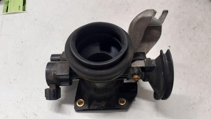 Usagé Boîtier accélérateur Toyota Aygo (B10) 1.0 12V VVT-i Prix € 40,00 Règlement à la marge proposé par Autodemontage van de Laar