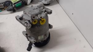 Used Air conditioning pump Hyundai i20 1.2i 16V Price € 100,00 Margin scheme offered by Autodemontage van de Laar