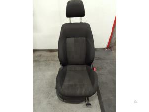 Used Seat, right Volkswagen Polo V (6R) 1.2 TSI Price € 150,00 Margin scheme offered by Autodemontage van de Laar