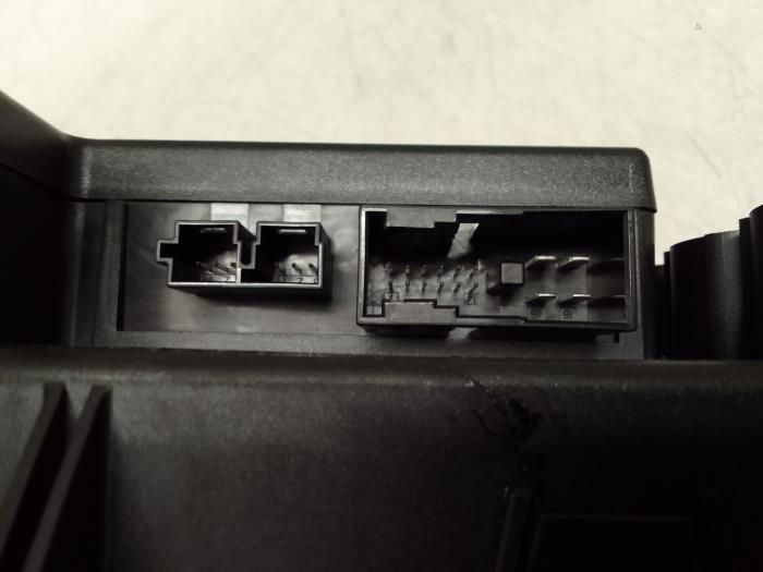 Battery control module Mercedes S 3.5 S350 24V 5DK00901305