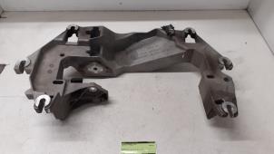 Used Gearbox mount BMW X5 (F15) xDrive 40e PHEV 2.0 Price on request offered by Autodemontage van de Laar