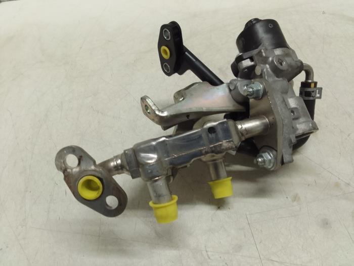 Gebrauchte AGR Ventil Toyota Aygo (B40) 1.0 12V VVT-i Preis € 75,00 Margenregelung angeboten von Autodemontage van de Laar