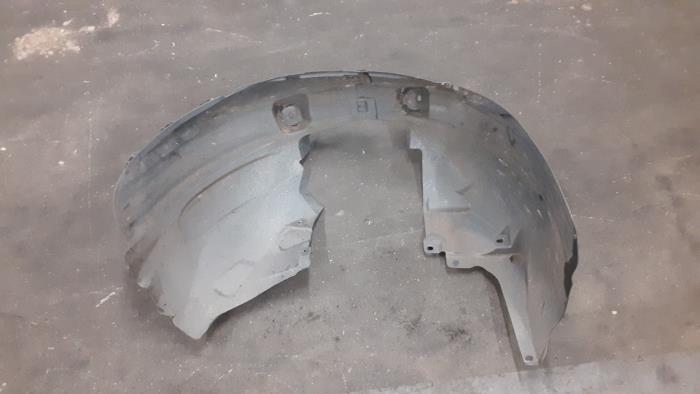 Używane Nadkole Opel Corsa D 1.2 16V Cena € 25,00 Procedura marży oferowane przez Autodemontage van de Laar