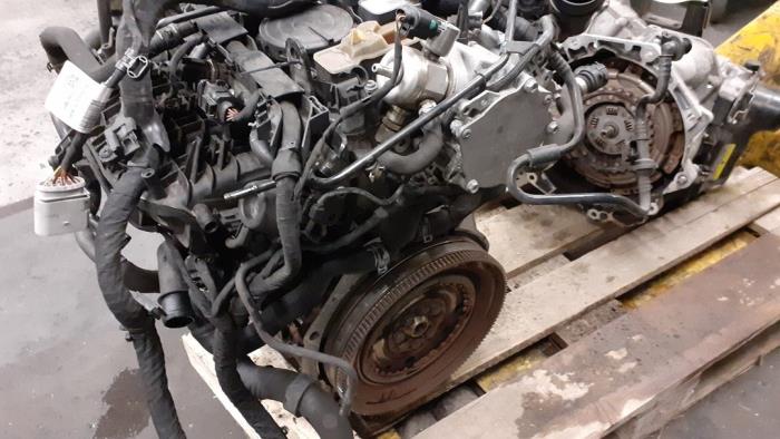 Motor van een Volkswagen Polo V (6R) 1.8 GTI 16V 2015