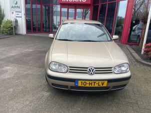 Used Grille Volkswagen Golf IV (1J1) 2.0 Price € 35,00 Margin scheme offered by Autodemontage van de Laar